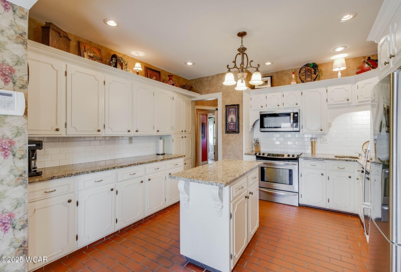 128 Westwood Drive, Lima, Ohio, 4 Bedrooms Bedrooms, ,2 BathroomsBathrooms,Residential,For Sale,Westwood,306830