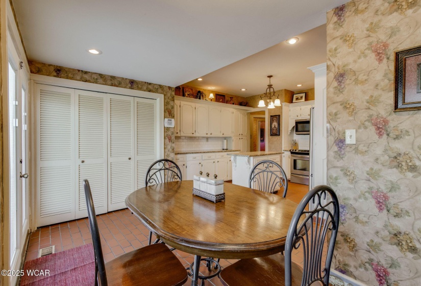128 Westwood Drive, Lima, Ohio, 4 Bedrooms Bedrooms, ,2 BathroomsBathrooms,Residential,For Sale,Westwood,306830