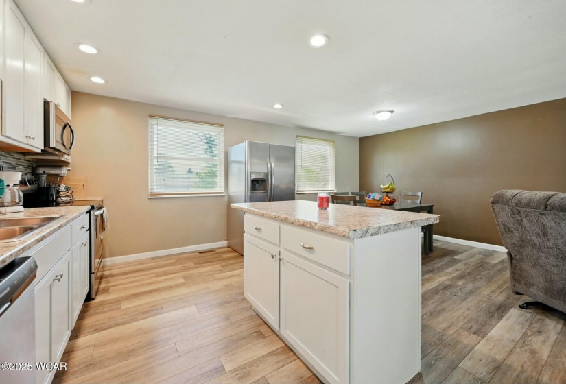 1460 Loch Loman Way, Lima, Ohio, 3 Bedrooms Bedrooms, ,2 BathroomsBathrooms,Residential,For Sale,Loch Loman,306837