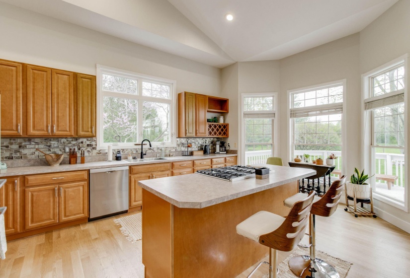 11-web-or-mls-2025 04 21 - 521GoldenWill