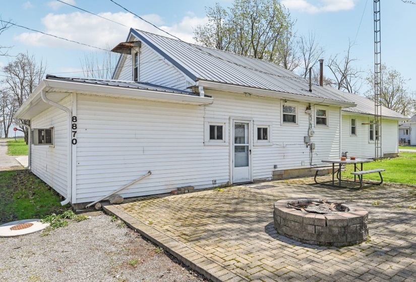 1-web-or-mls-College St-2204-031