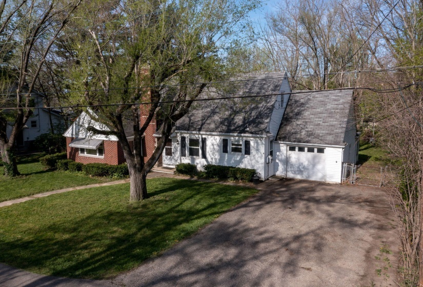1-web-or-mls-1661-n-central-dr