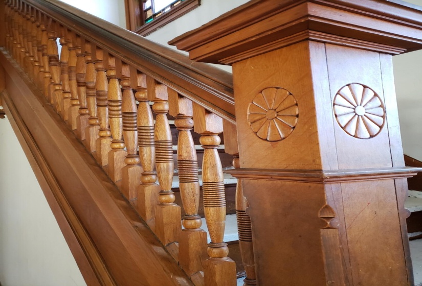 Stair railing