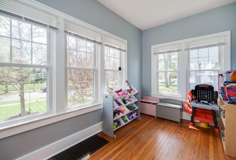 17-web-or-mls-146-s-kensington-pl