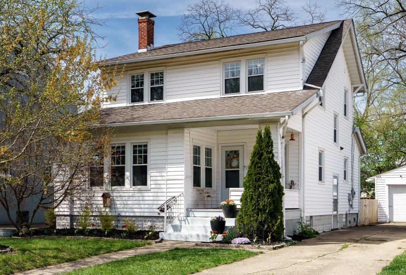 1-web-or-mls-146-s-kensington-pl