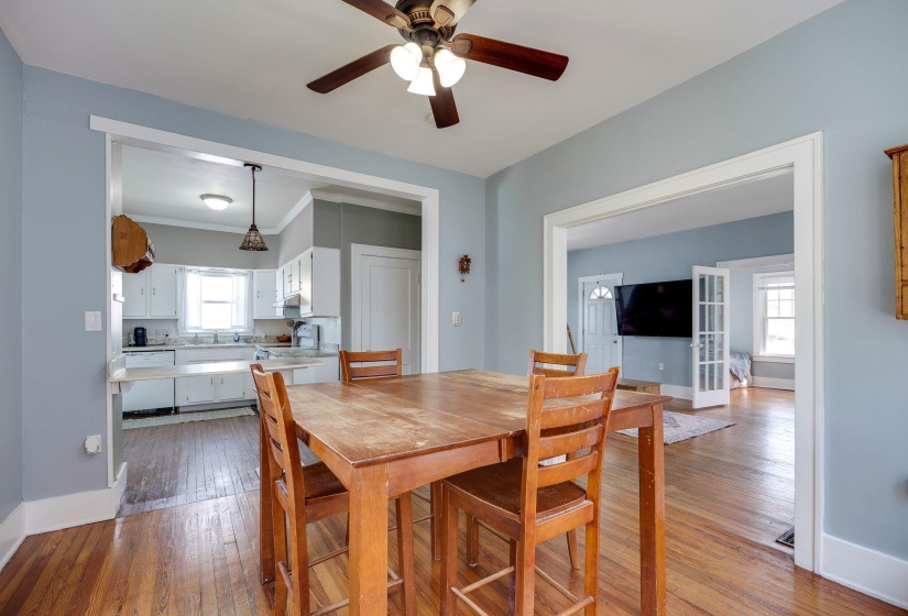 20-web-or-mls-146-s-kensington-pl