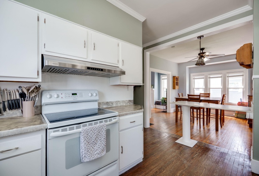 25-web-or-mls-146-s-kensington-pl