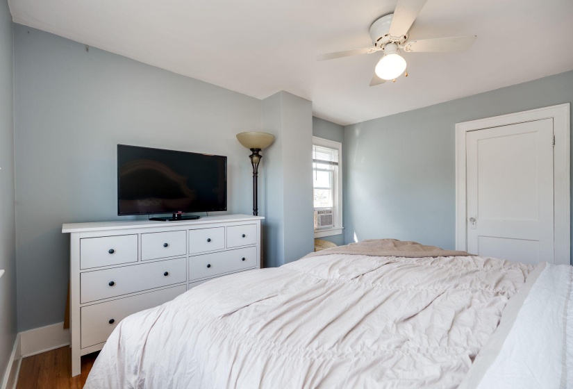 30-web-or-mls-146-s-kensington-pl