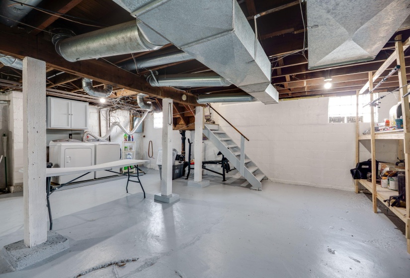 36-web-or-mls-146-s-kensington-pl