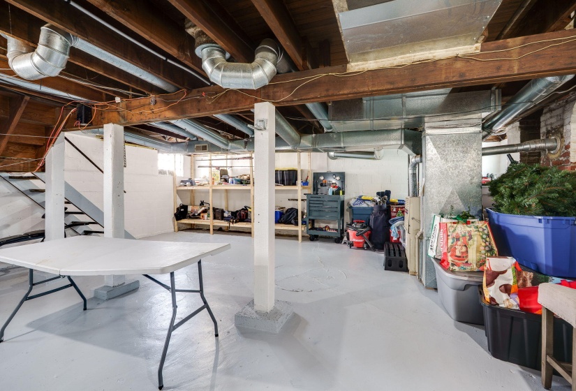 38-web-or-mls-146-s-kensington-pl