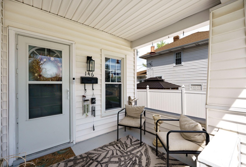 7-web-or-mls-146-s-kensington-pl