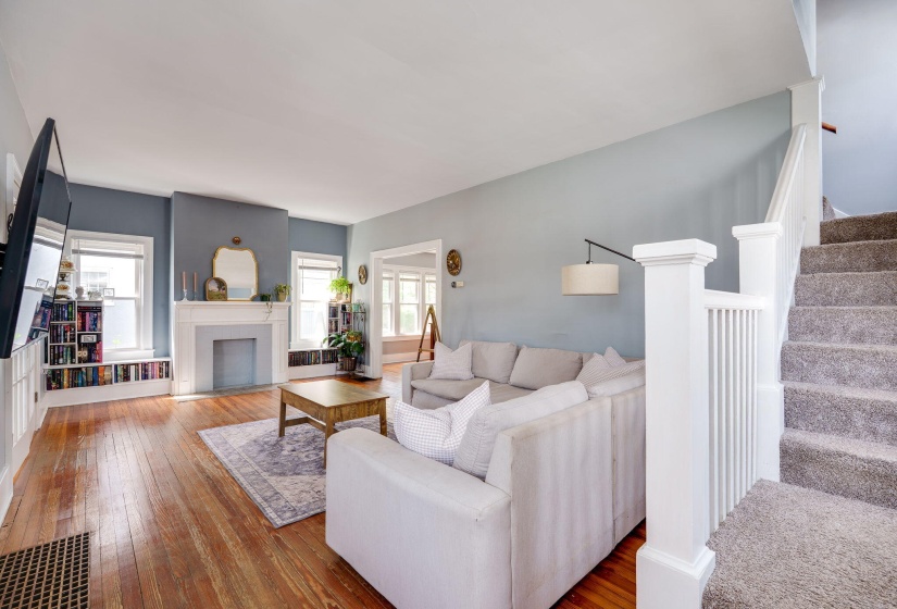 9-web-or-mls-146-s-kensington-pl