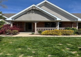 1398 Oldham Drive, Springfield, Ohio 45503, 3 Bedrooms Bedrooms, ,2 BathroomsBathrooms,Residential,For Sale,Oldham,1038241