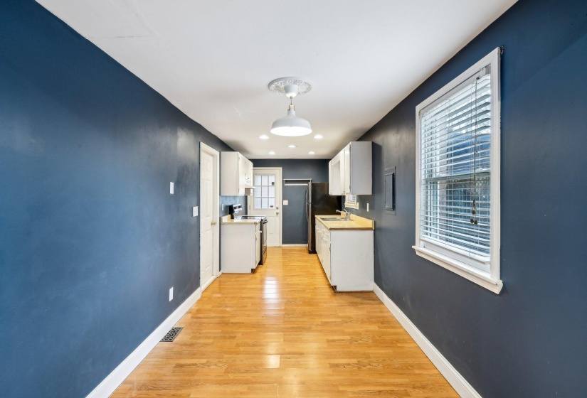 13-web-or-mls-Indian Bluff Cir-1504-013