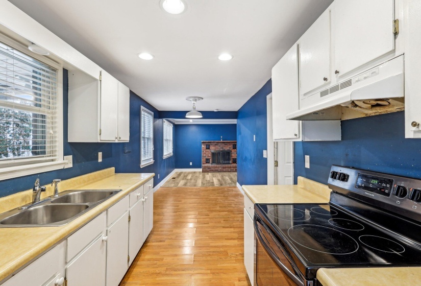 18-web-or-mls-Indian Bluff Cir-1504-018