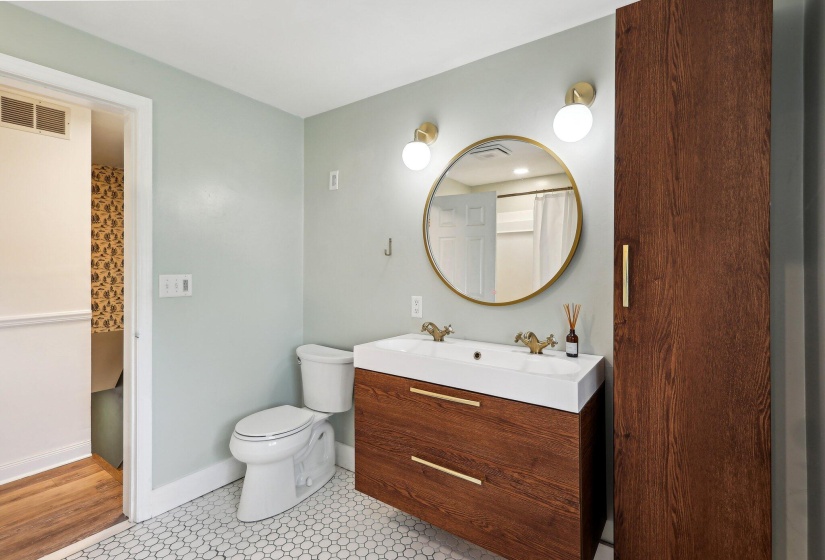 20-web-or-mls-Indian Bluff Cir-1504-020