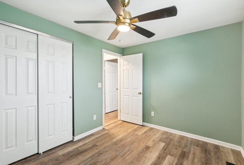 25-web-or-mls-Indian Bluff Cir-1504-025