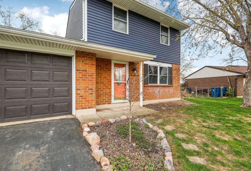 2-web-or-mls-Indian Bluff Cir-1504-002