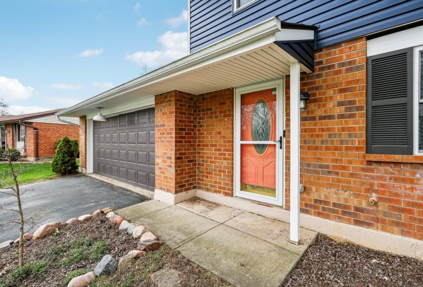 6-web-or-mls-Indian Bluff Cir-1504-006