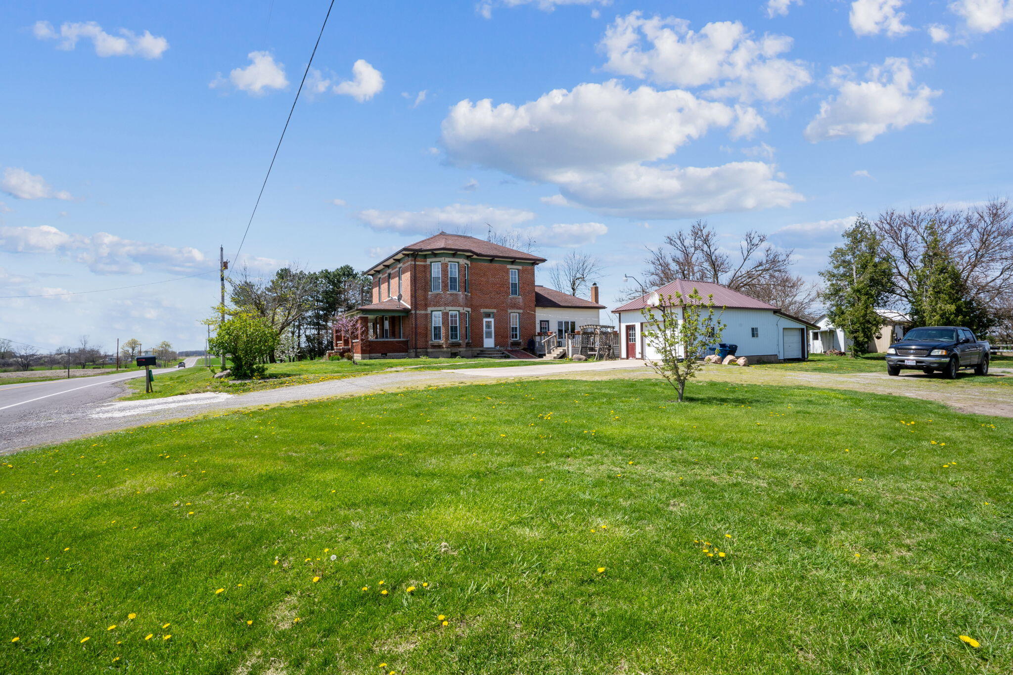 542 State Route 273, Belle Center, Ohio 43310