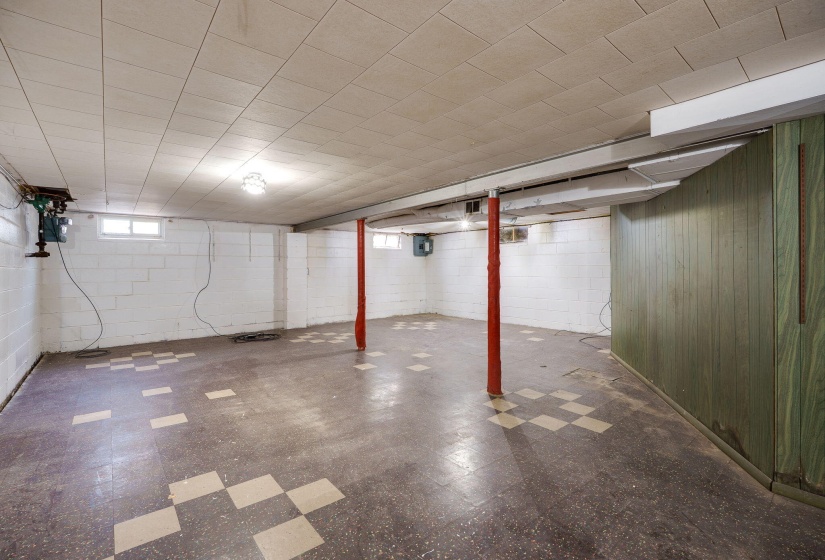 28-web-or-mls-2546-casey-dr