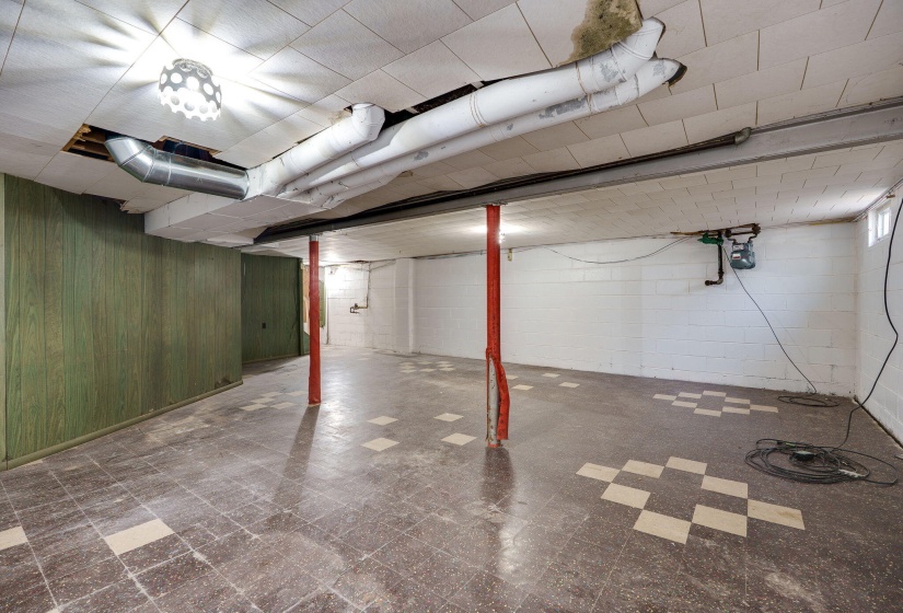 30-web-or-mls-2546-casey-dr