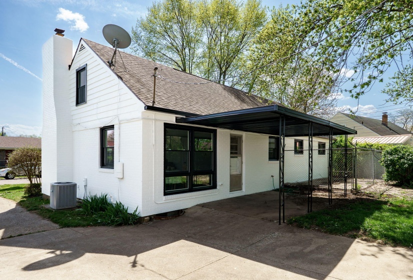 37-web-or-mls-2546-casey-dr