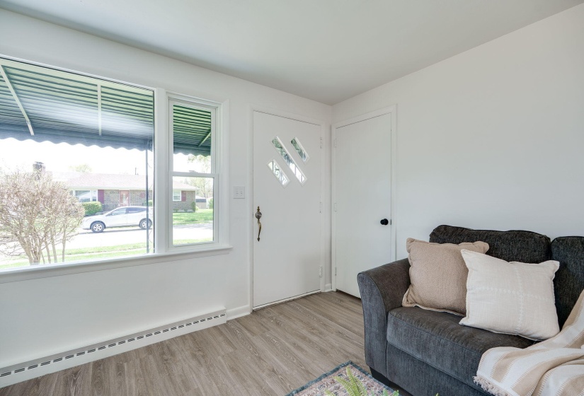 5-web-or-mls-2546-casey-dr