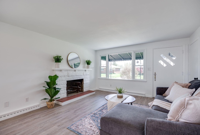 9-web-or-mls-2546-casey-dr