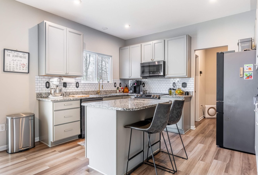 1647 Arden Bend-10