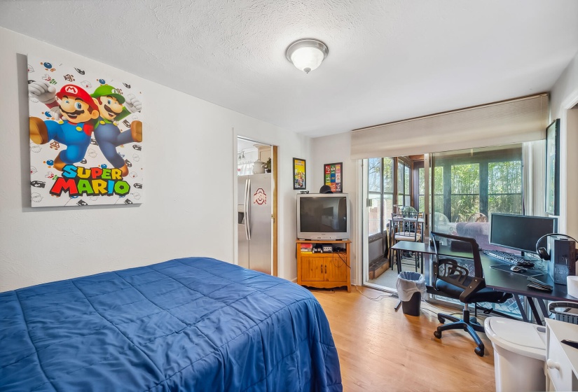 40-web-or-mls-2430 Northmoor Dr-140