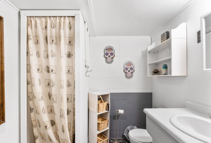 2430 Northmoor Dr (Interior)-41