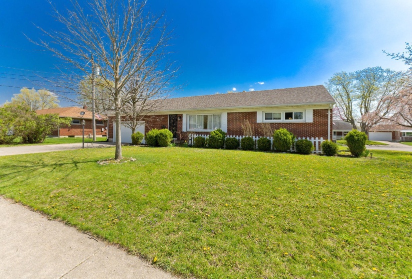 2430 Northmoor (Exterior)-2