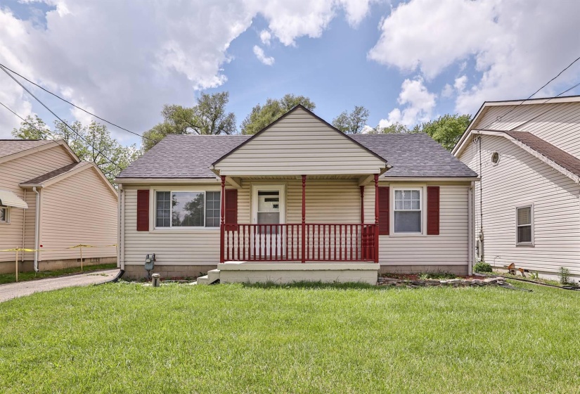 001-Exterior-Main