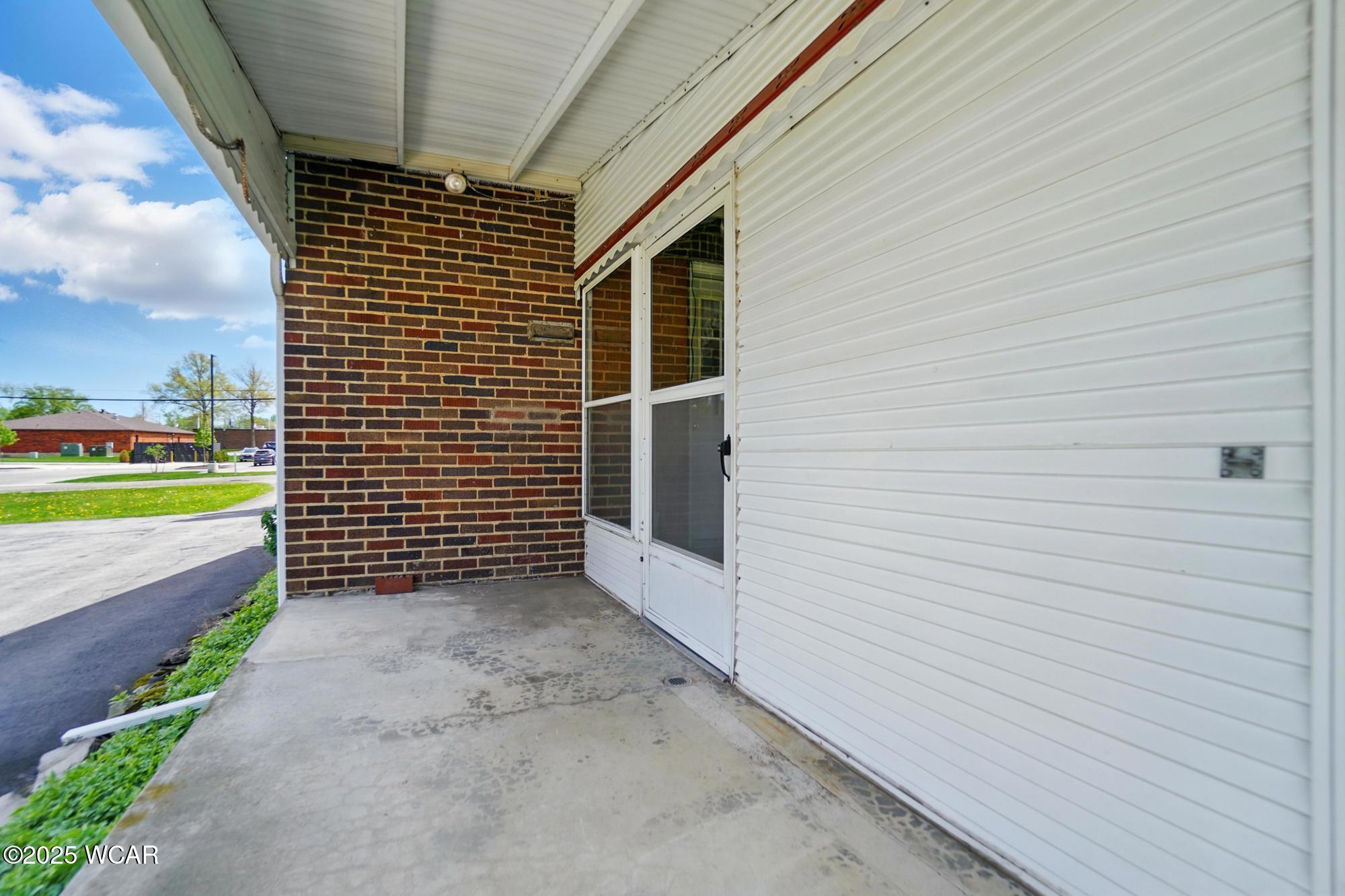 635 Close Avenue, Lima, Ohio