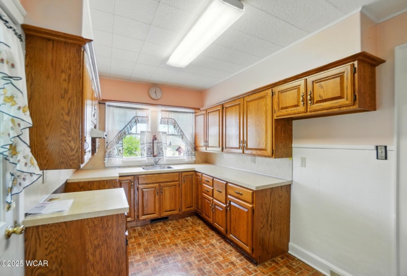 635 Close Avenue, Lima, Ohio, 2 Bedrooms Bedrooms, ,1 BathroomBathrooms,Residential,For Sale,Close,306861