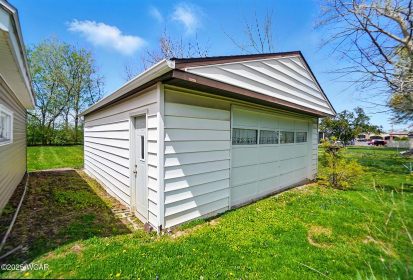 635 Close Avenue, Lima, Ohio, 2 Bedrooms Bedrooms, ,1 BathroomBathrooms,Residential,For Sale,Close,306861