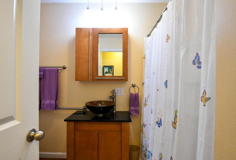 1367 Sheridan-30