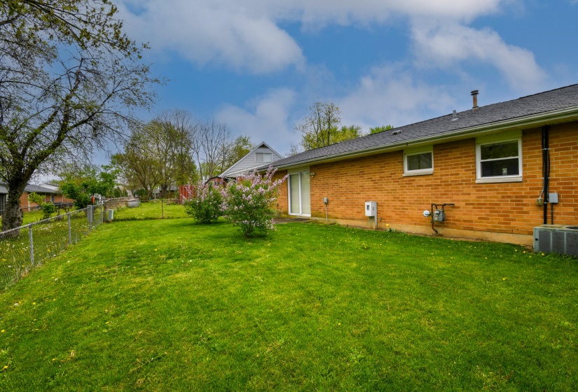 1367 Sheridan-39