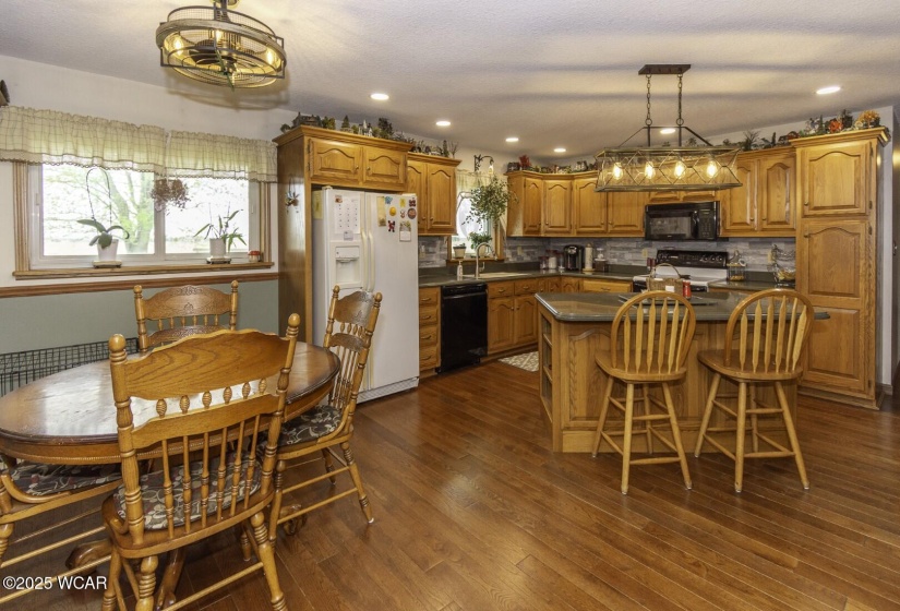 17993 Heitt Road, Waynesfield, Ohio, 3 Bedrooms Bedrooms, ,2 BathroomsBathrooms,Residential,For Sale,Heitt,306864