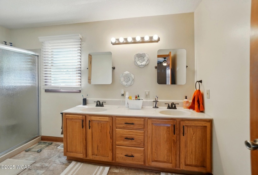 127 Orchard Drive, Lima, Ohio, 3 Bedrooms Bedrooms, ,2 BathroomsBathrooms,Residential,For Sale,Orchard,306809