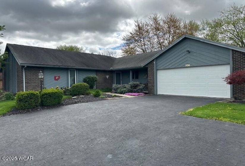 700 Atalan Trail, Lima, Ohio, 4 Bedrooms Bedrooms, ,2 BathroomsBathrooms,Residential,For Sale,Atalan,306866