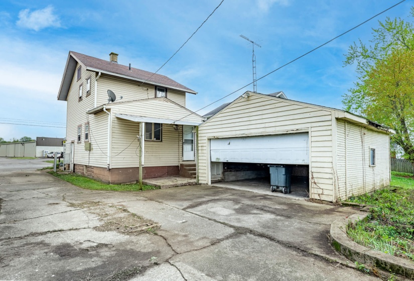 1605 S Yellow Springs-19