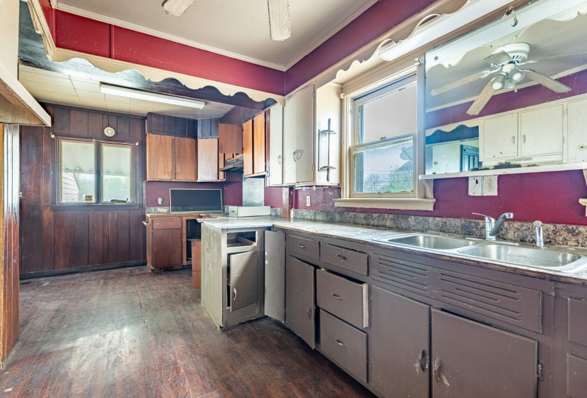 1605 S Yellow Springs-7
