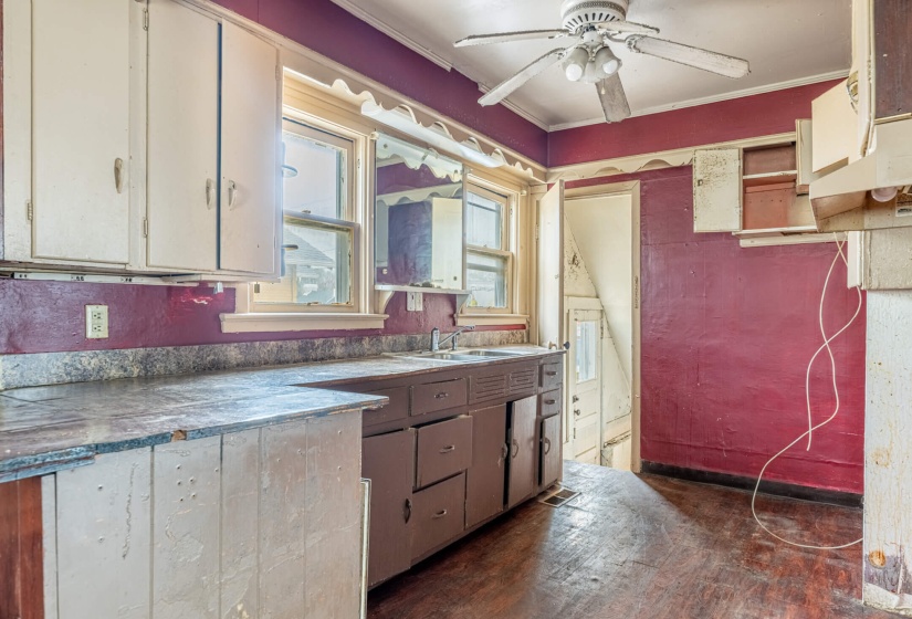 1605 S Yellow Springs-9