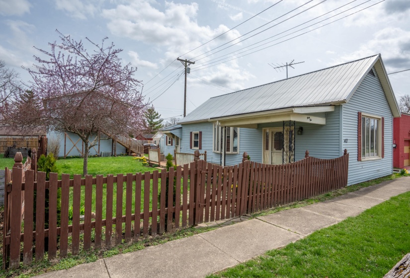 42 Clay St Karen Huelsman (1 of 34)