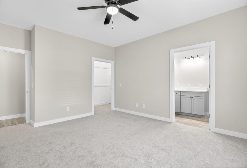 1756 1762 Creekside, Sidney-42