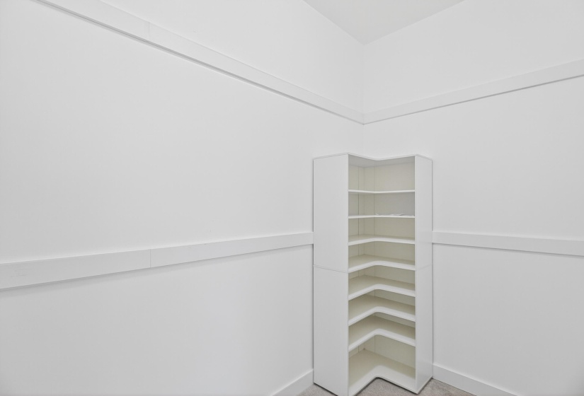 1756 1762 Creekside, Sidney-47