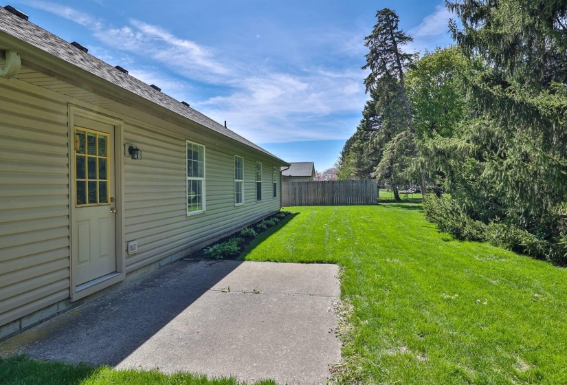 028-Patio-2
