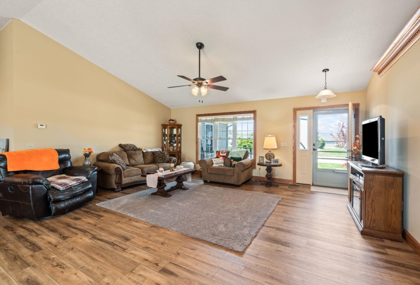 15-web-or-mls-DSC08980